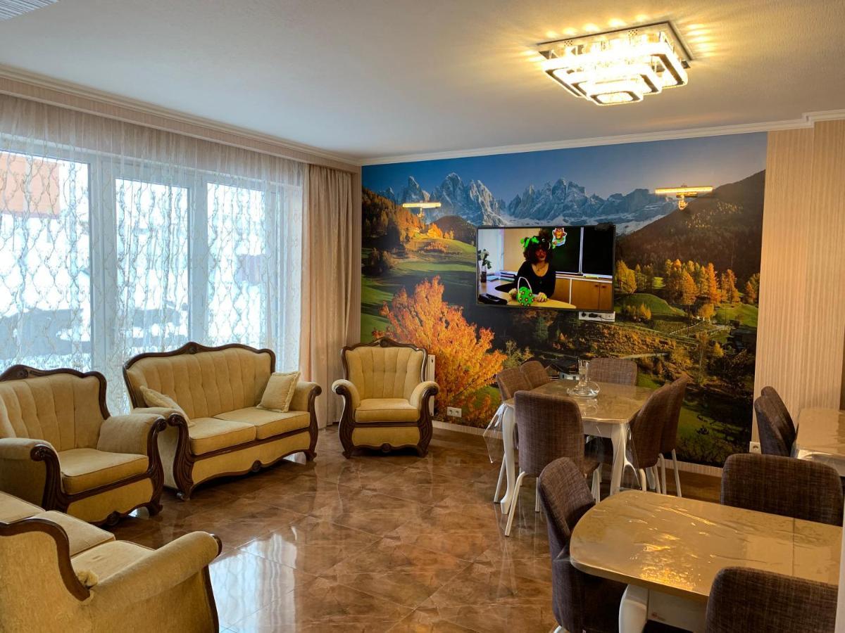 Guest House Diamond Kazbegi Extérieur photo